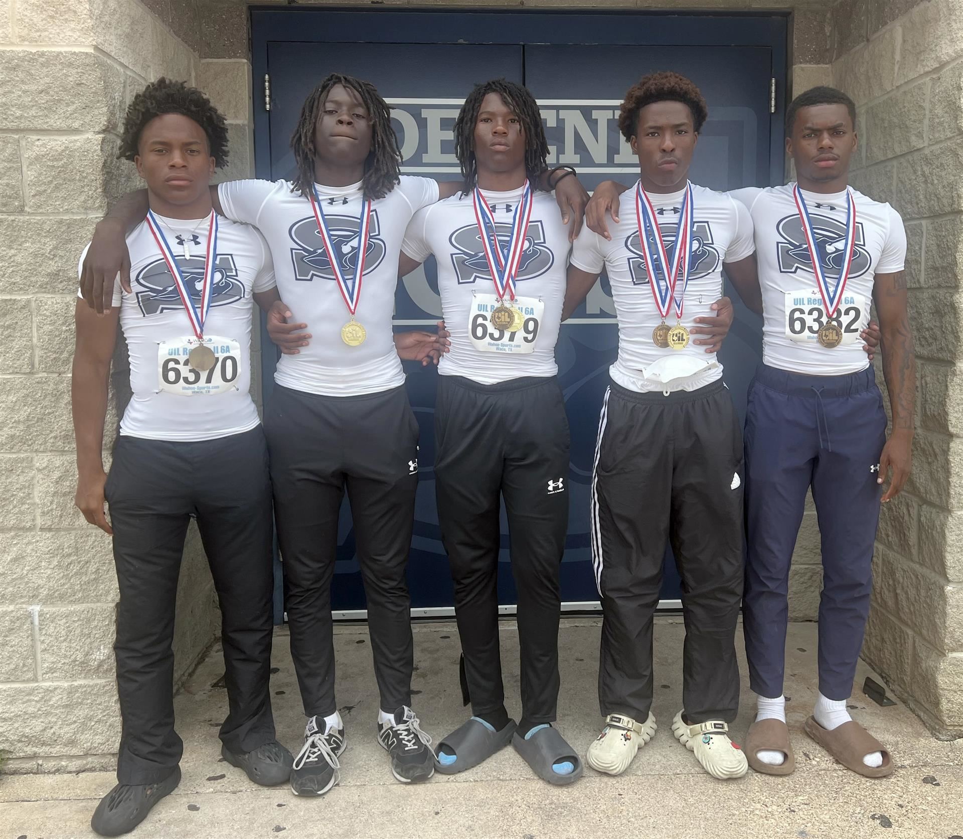 Shoe 4x200 relay